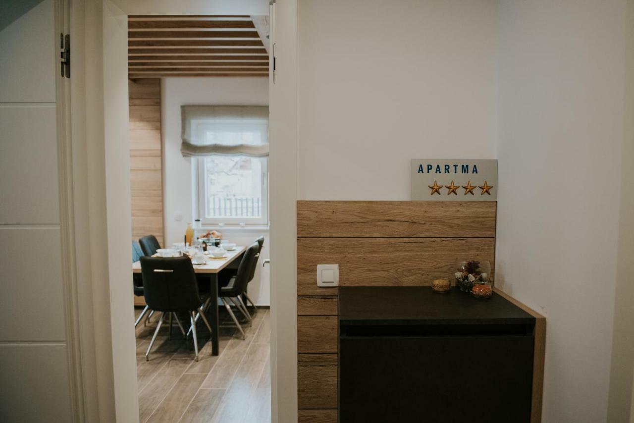 קרנייסקה גורה Vila Mojca Apartments Jasna & Jelka מראה חיצוני תמונה