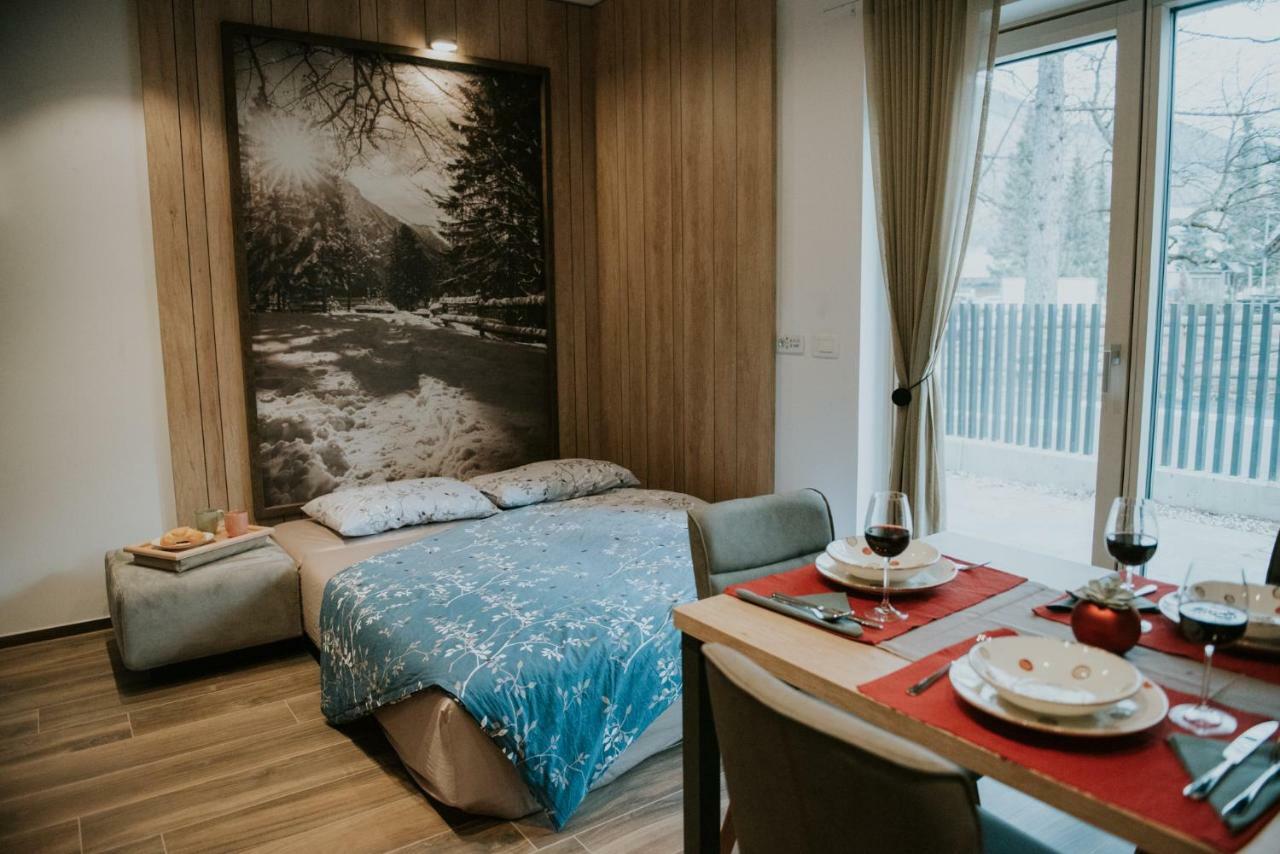 קרנייסקה גורה Vila Mojca Apartments Jasna & Jelka מראה חיצוני תמונה
